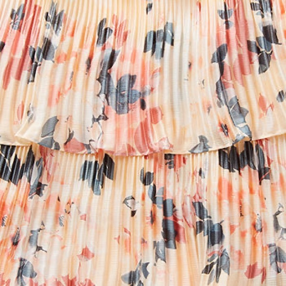 NWT - Ryegrass -Plus Womens Pleated Ruffle Midi Skirt - Picture 4 of 8